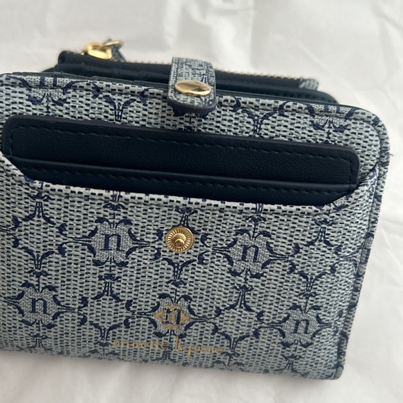 Nanette Lepore Wallet Blue With Removable Card Case - Picture 9 of 9